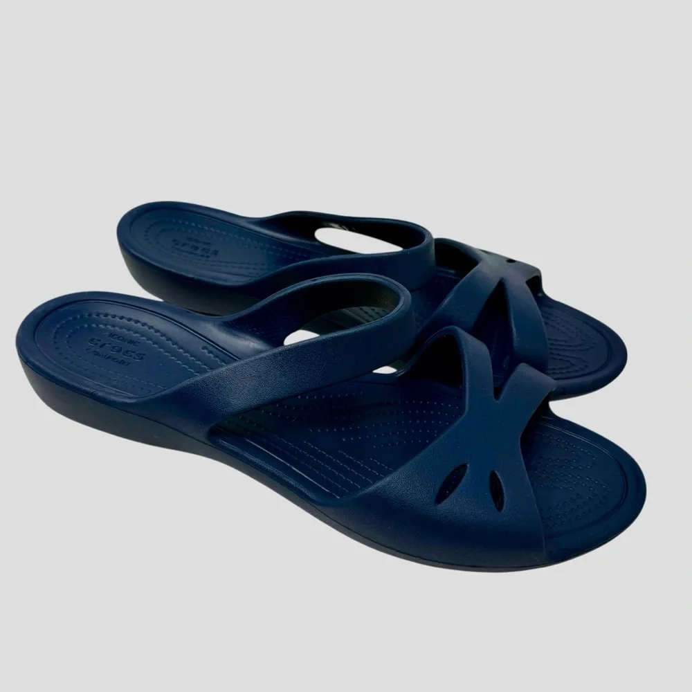 Crocs Women's Size 11 Kelli Sandals Navy Blue Comfort shoes slip on New